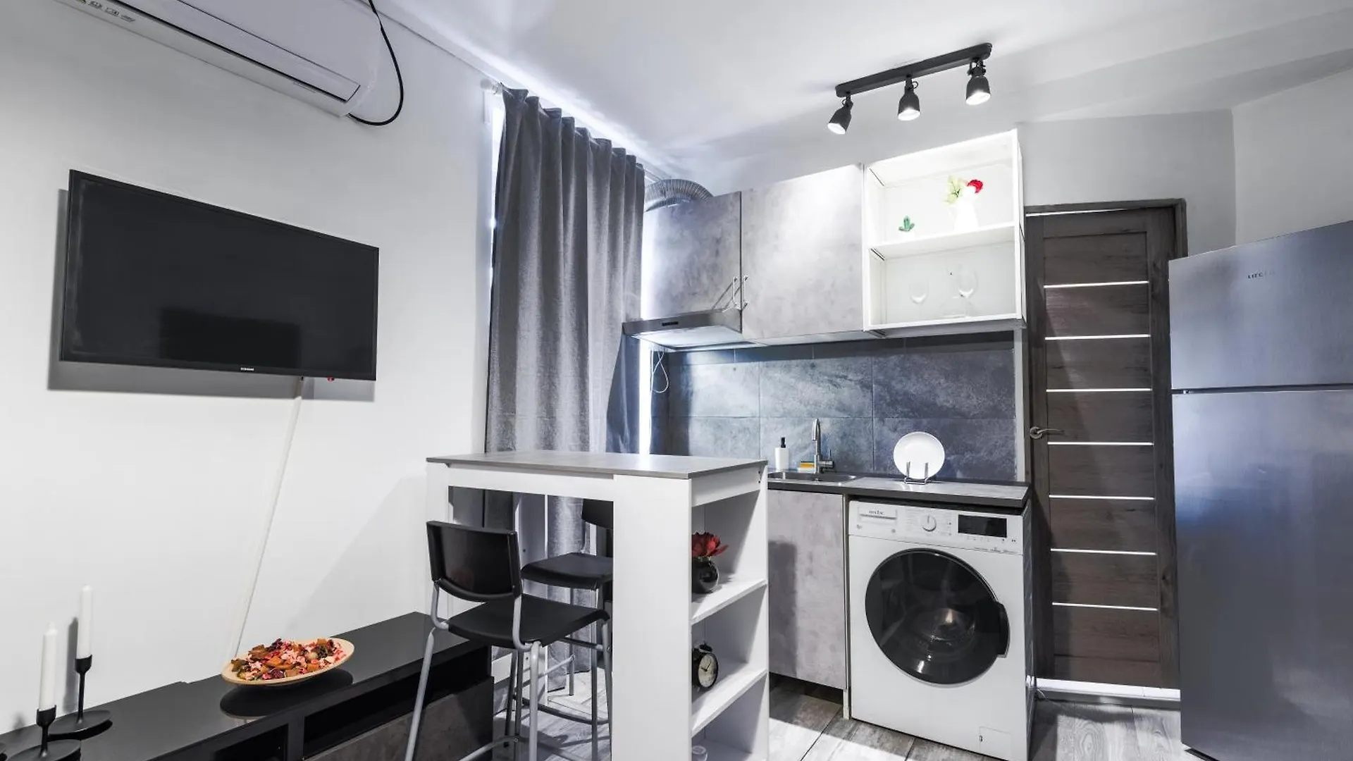 Home Guest Apartments 4 Бухарест 0*,  Румыния